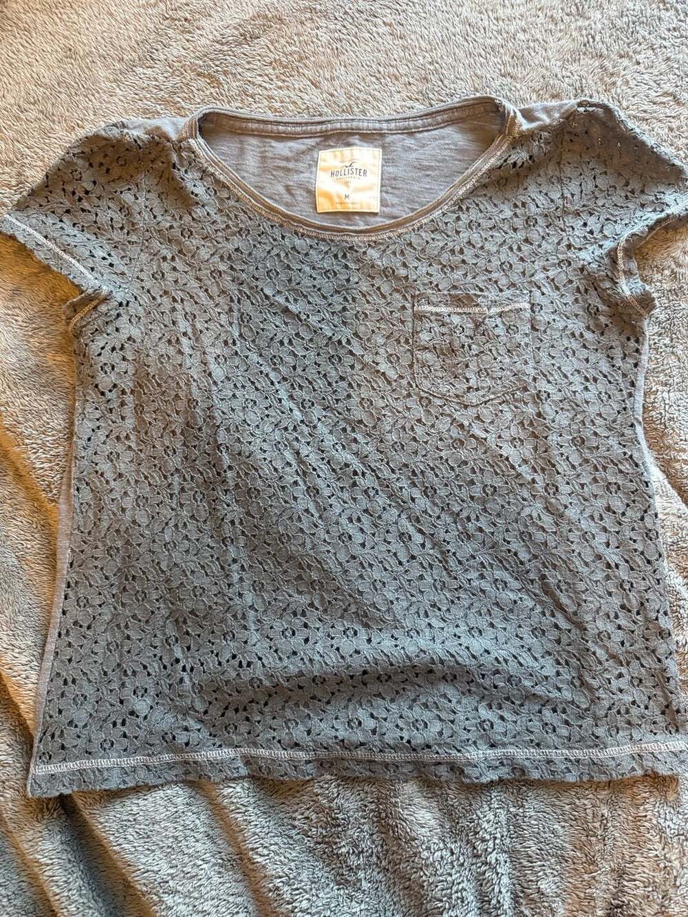 Hollister Lace Tee Size M Gray Pocket Short Sleeve